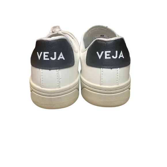 Veja Urca Sneaker (White‎ Nautico) main image 8